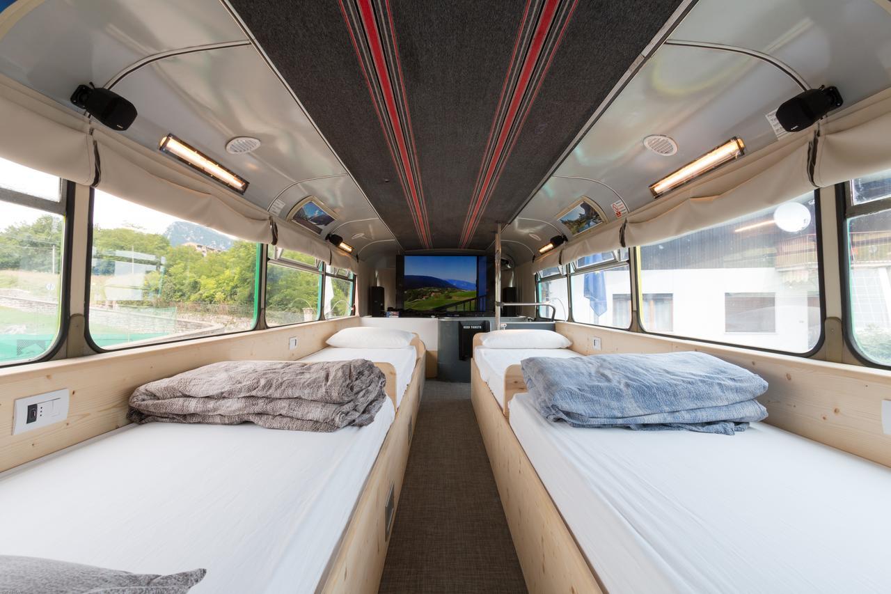 Bed and Breakfast Bed In Bus Belluno Esterno foto